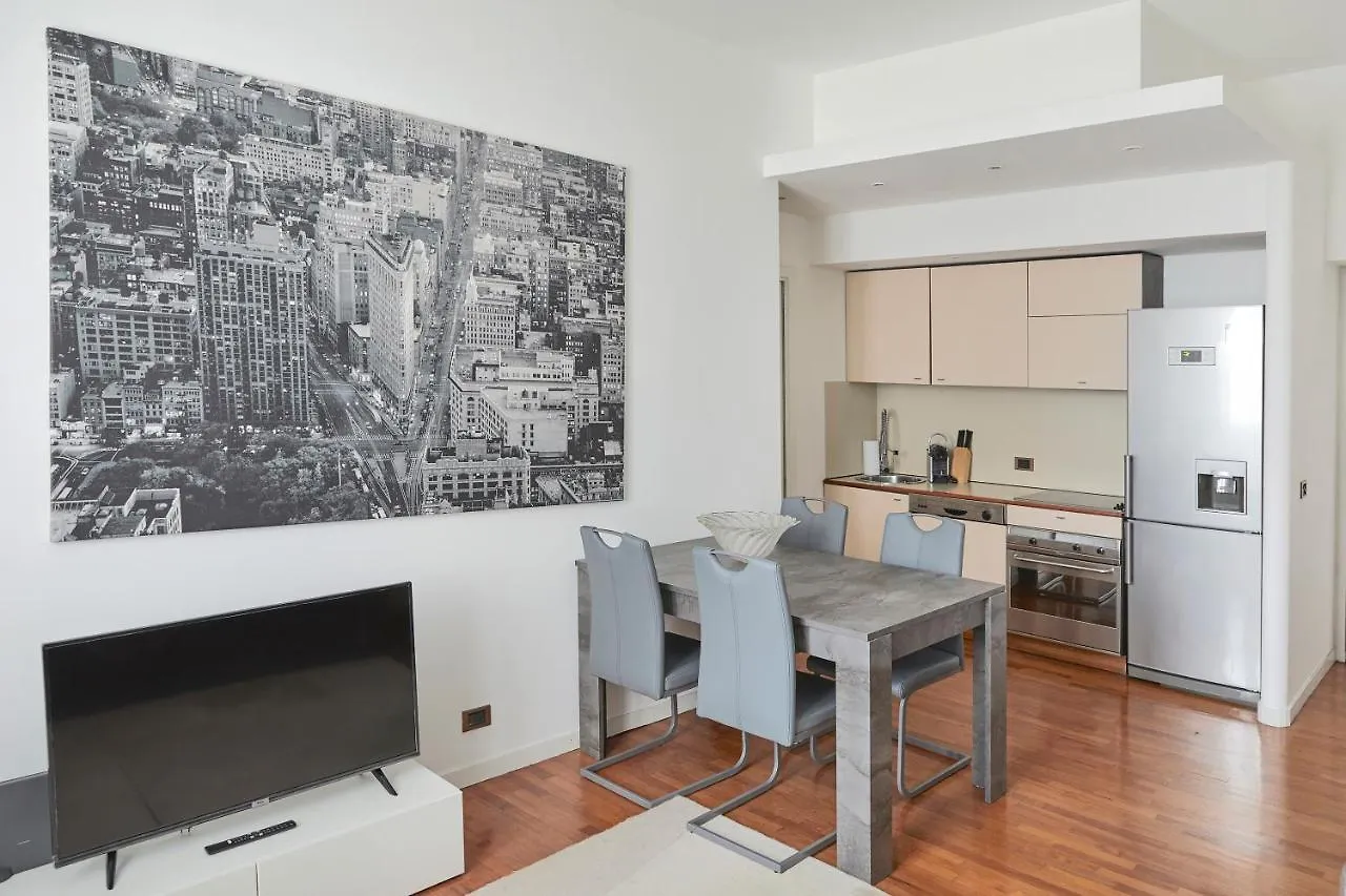 PRESTIGE BOUTIQUE HOMES -Duomo Galleria Vittorio Emanuele Milano